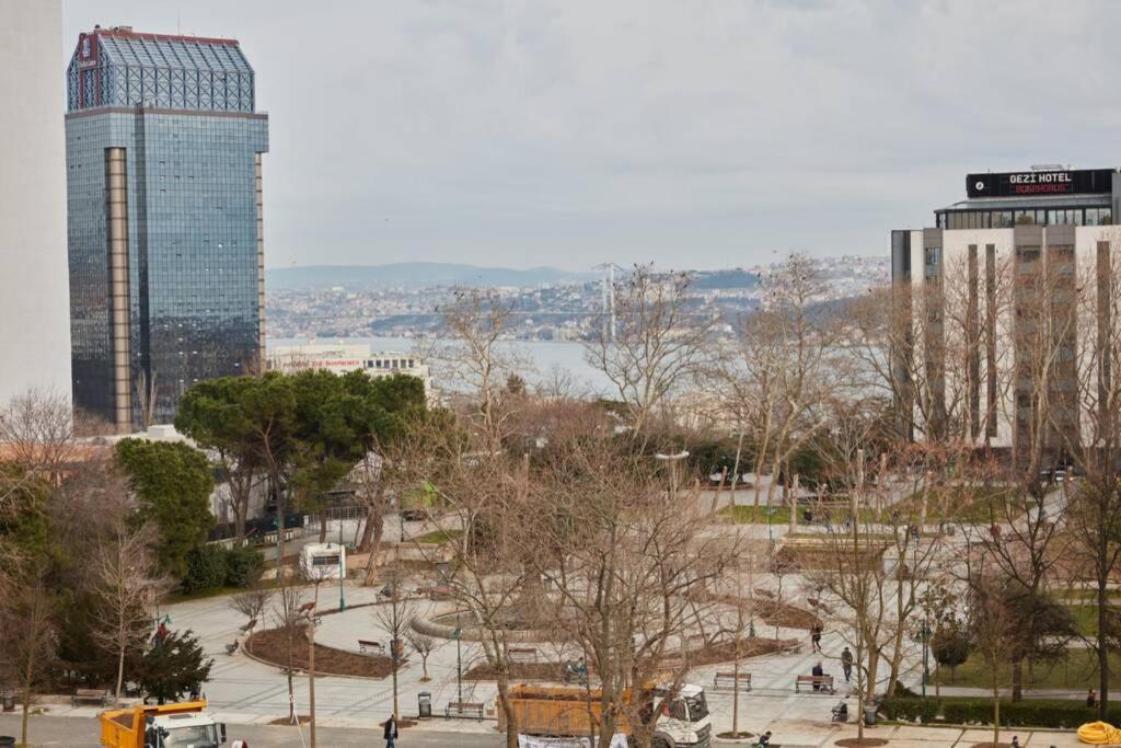 Taksim Square Apartment, Great View, Luxury Istanbul Exterior photo