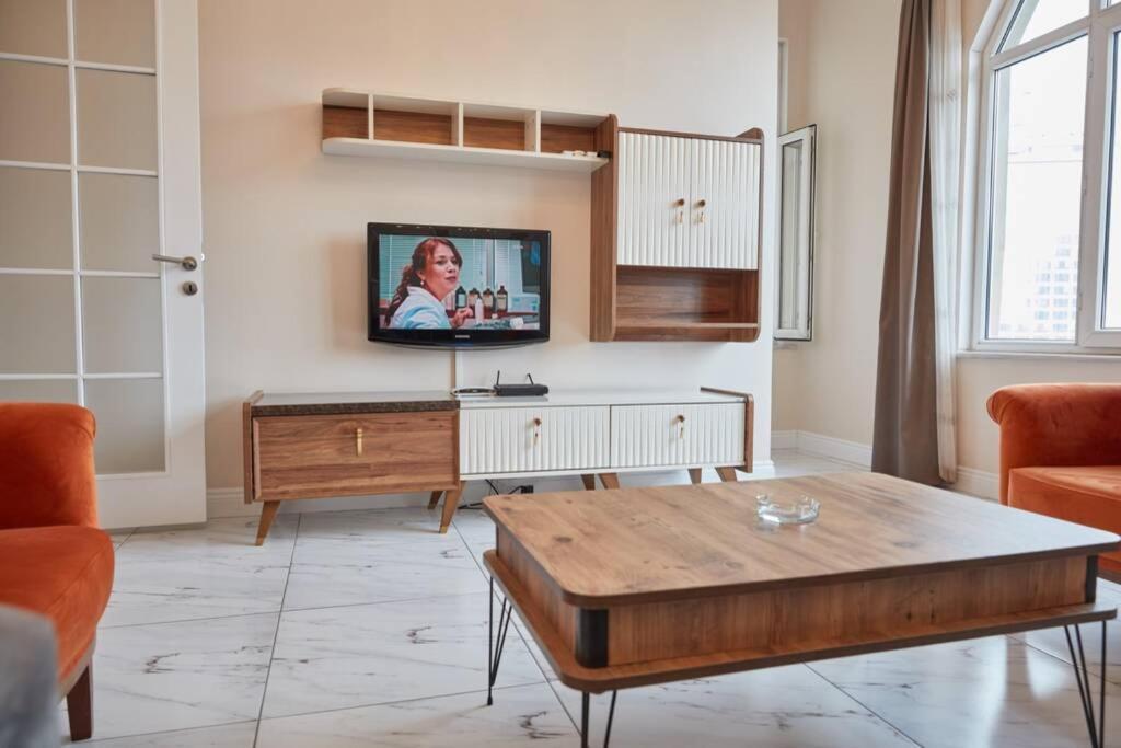 Taksim Square Apartment, Great View, Luxury Istanbul Exterior photo